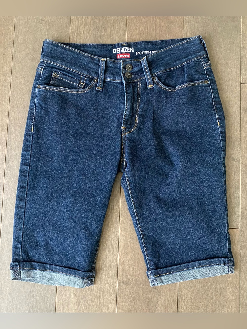 Denizen Levi's Modern Skinny Shorts Dark Blue Stretch Denim Elastane Womens Sz 4